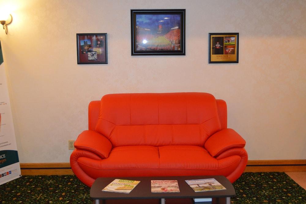 Econo Lodge Christiansburg-Blacksburg I-81 Esterno foto