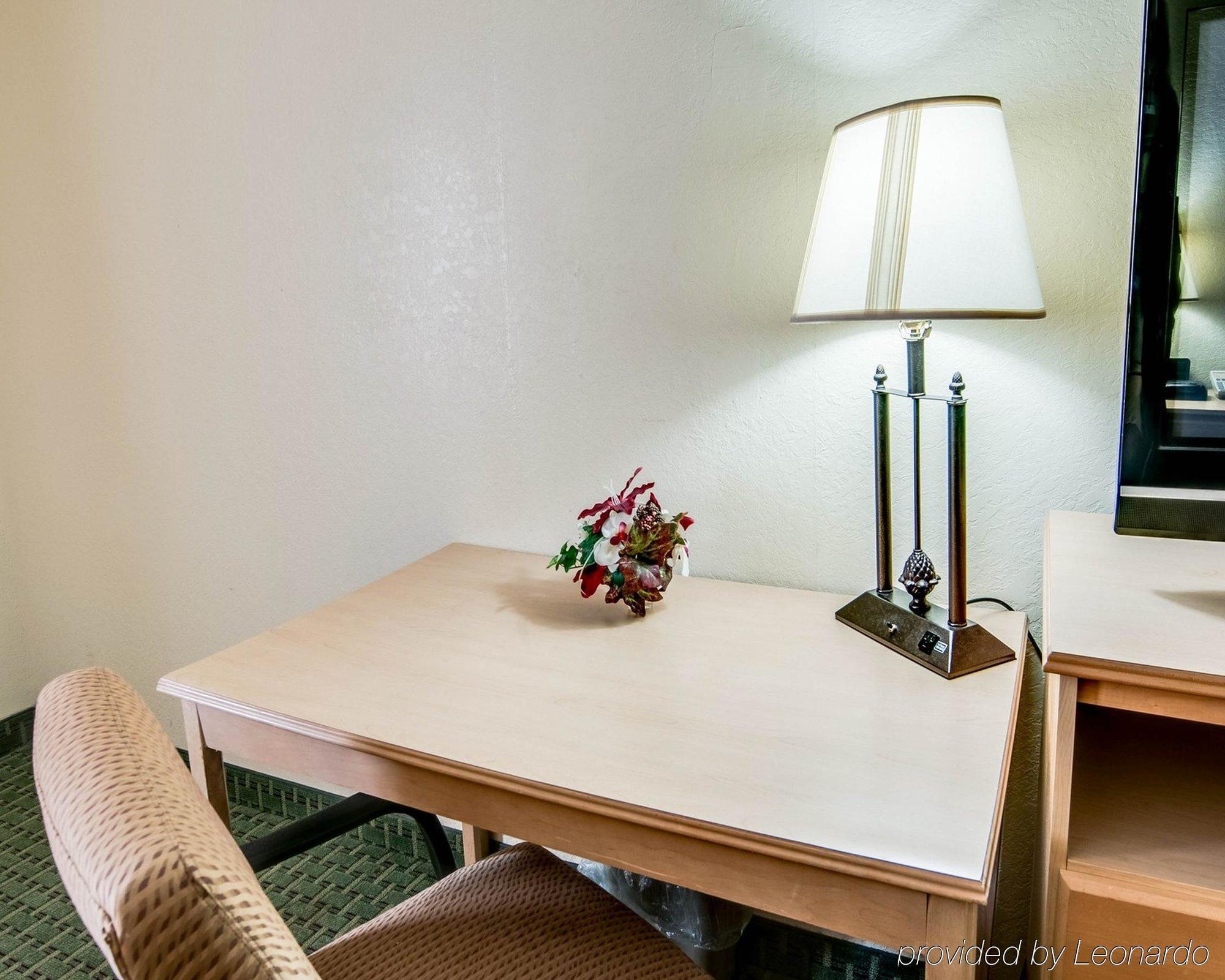Econo Lodge Christiansburg-Blacksburg I-81 Esterno foto