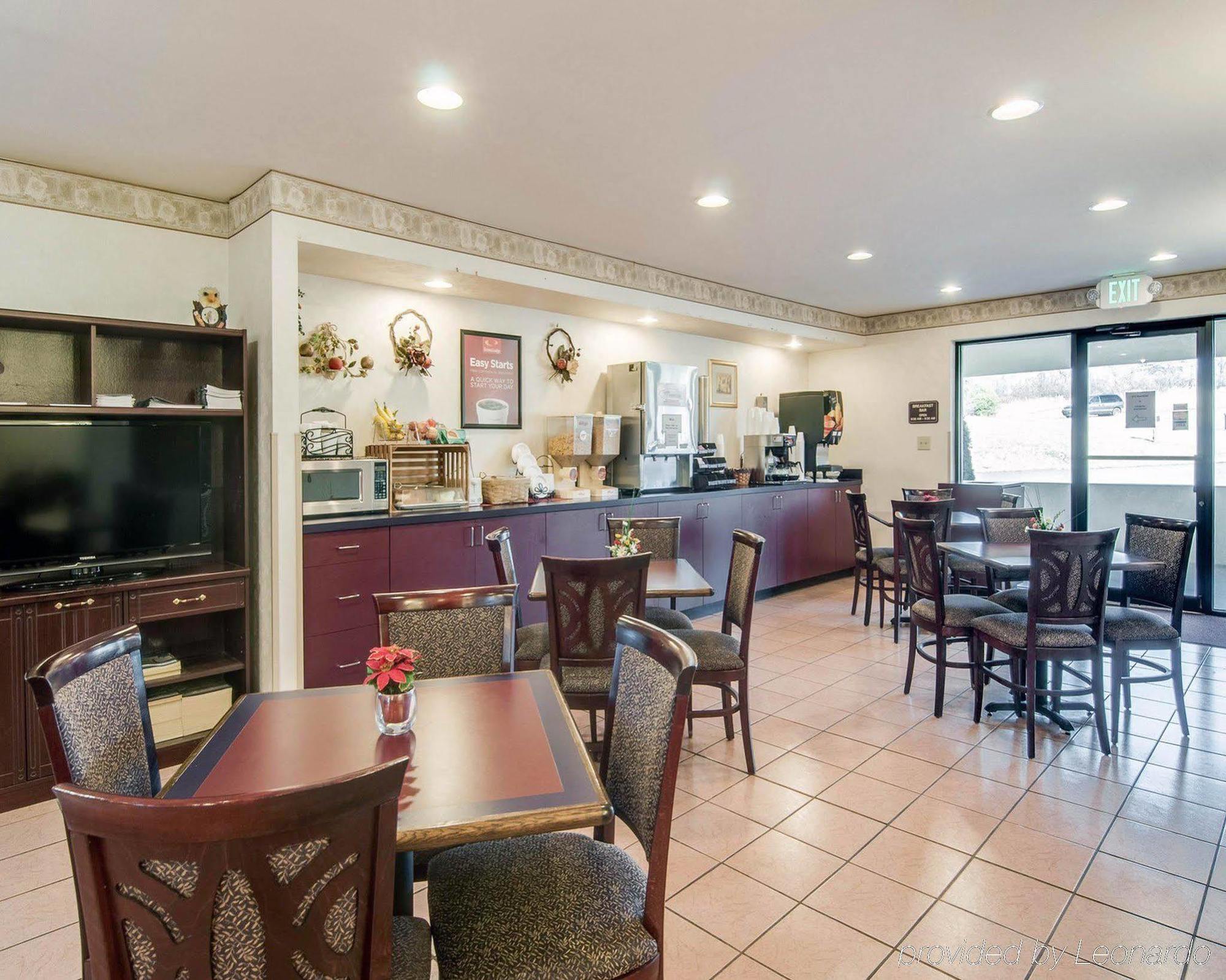 Econo Lodge Christiansburg-Blacksburg I-81 Esterno foto
